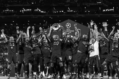 韩媒：热刺计划12月邀请孙兴慜回主场看球，并将安排特别仪式