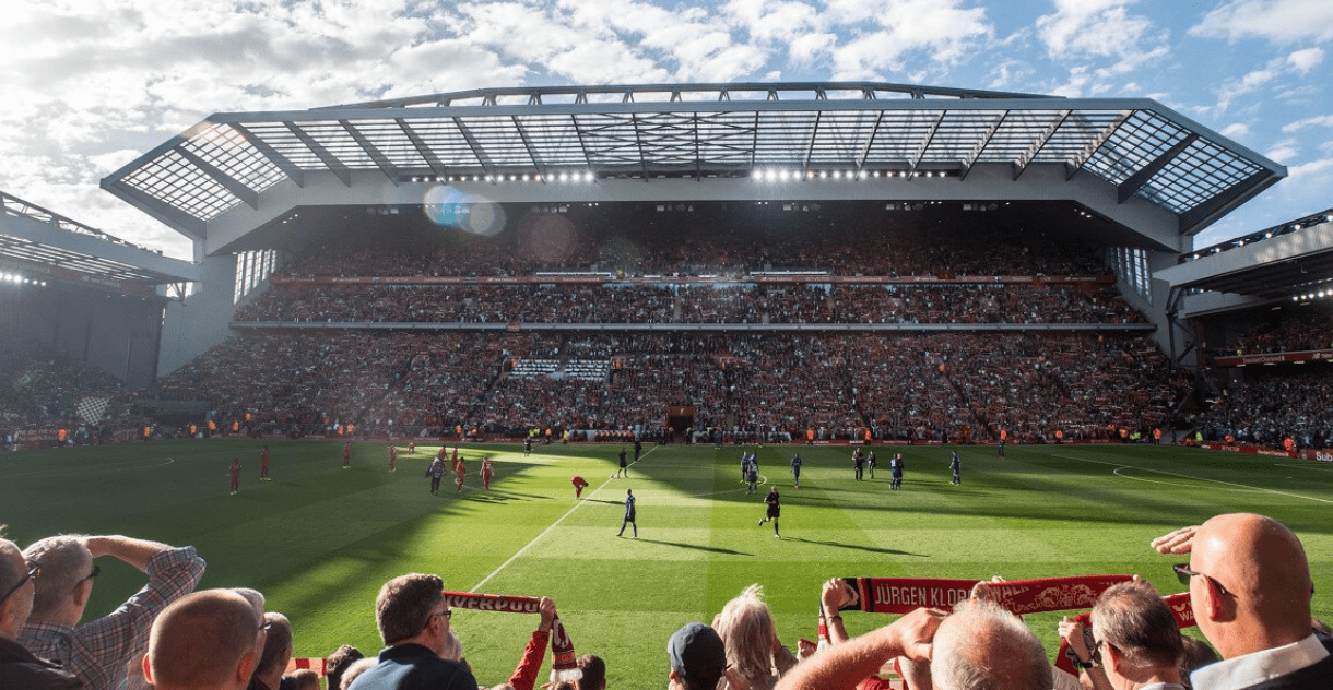 皮耶罗：尤文存在环境问题，心态轻松的球员来这之后都变沉重（皮耶罗：尤文环境不佳，原本轻松的球员来后也会变得沉重）