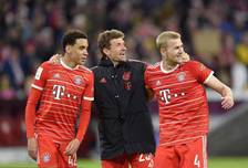 荷甲半场：梅尔韦尔德破门，肖蒂尔建功，兹沃勒2-1海伦芬（荷甲半场战报：兹沃勒2-1领先海伦芬，梅尔韦尔德破门、肖蒂尔建功）