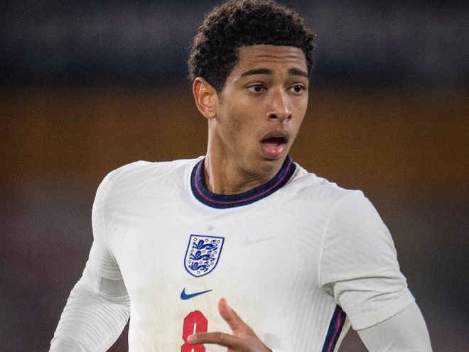 残特奥运田径比赛观赛指引，早晚较为清凉，请注意适时添衣（残特奥运田径观赛指南：晨晚气温偏凉，注意增添衣物）