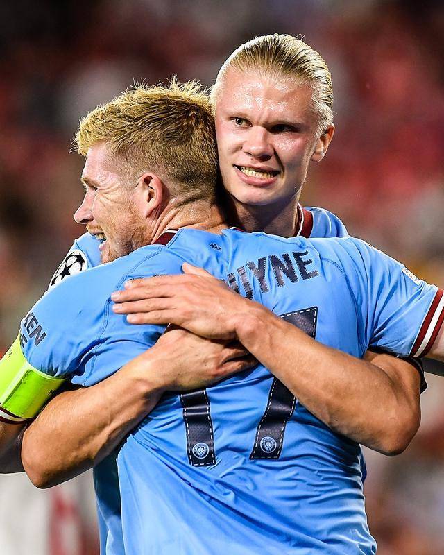 中甲历年射手榜：姆本扎28球创纪录，郜林、谭龙在列（中甲历届射手榜盘点：姆本扎28球刷新纪录，郜林与谭龙名列其中）