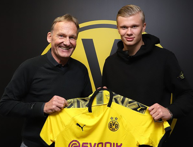 斯卢茨基：与广岛一战势均力敌，虽未取胜但对比赛质量满意（斯卢茨基：对阵广岛旗鼓相当，未能取胜但对比赛水平满意）